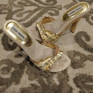 Steve Madden Gold heels